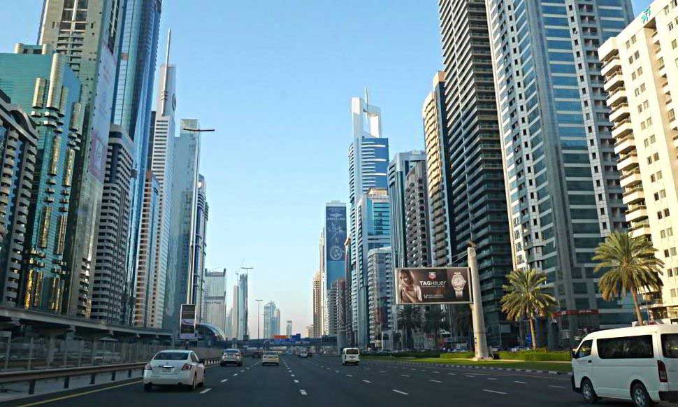 Dubai Road Content